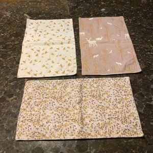 Set of 3 hunting deer outdoors baby burp cloths